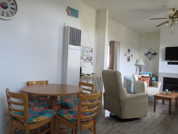 Imagen de la habitación del Hotel Pacific Plaza Resort. Foto 4