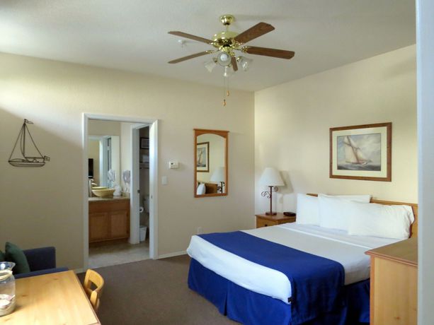 Imagen de la habitación del Hotel Pacific Plaza Resort. Foto 7