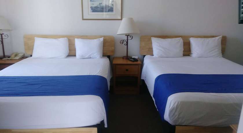 Imagen de la habitación del Hotel Pacific Plaza Resort. Foto 10