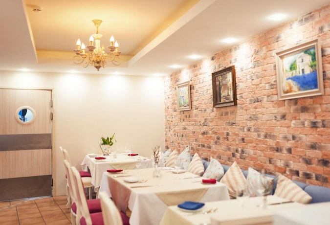 Imagen del bar/restaurante del Hotel Pacific Plaza Sakhalin. Foto 4