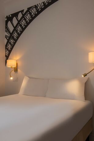 Imagen de la habitación del Hotel Pacific, Porte de Versailles. Foto 11