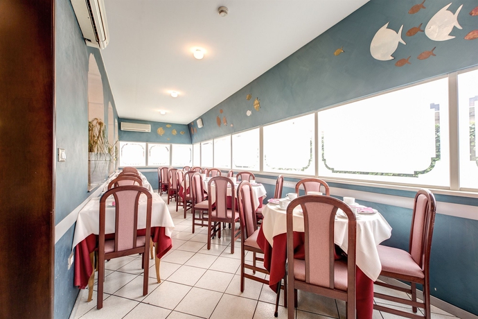 Imagen del bar/restaurante del Hotel Pacific Roma. Foto 4