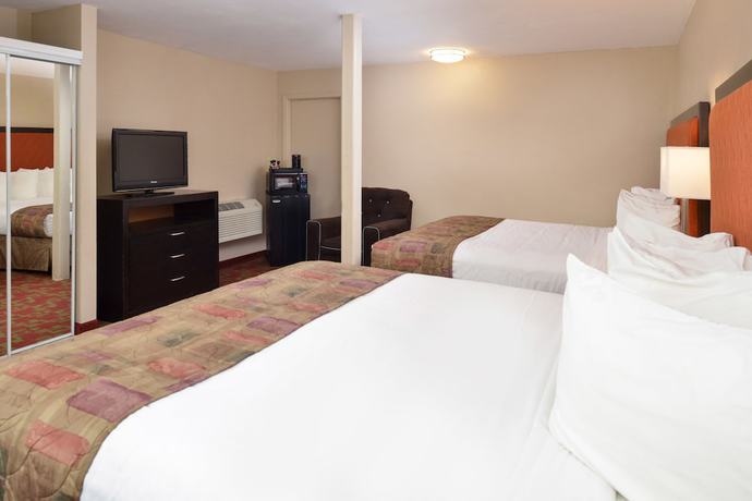 Imagen de la habitación del Hotel Pacific Shores Inn. Foto 7