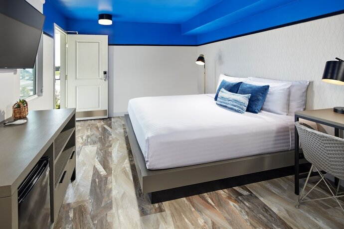 Imagen de la habitación del Hotel Pacific View Inn. Foto 17