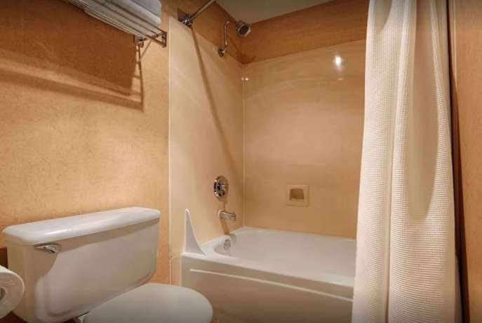 Imagen de la habitación del Hotel Pacifica Lighthouse Hotel Trademark Collection by Wyndham. Foto 7