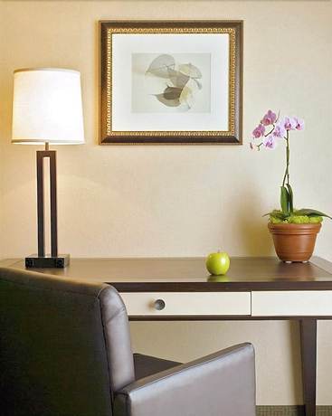 Imagen de la habitación del Hotel Pacifica Lighthouse Hotel Trademark Collection by Wyndham. Foto 13