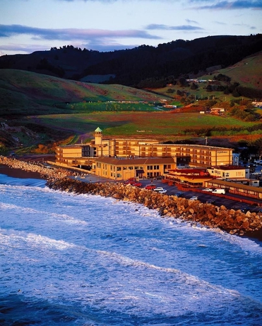 Imagen general del Hotel Pacifica Lighthouse Trademark Collection By Wyndham. Foto 1