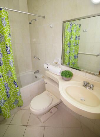 Imagen de la habitación del Hotel Pacifico Miraflores. Foto 18