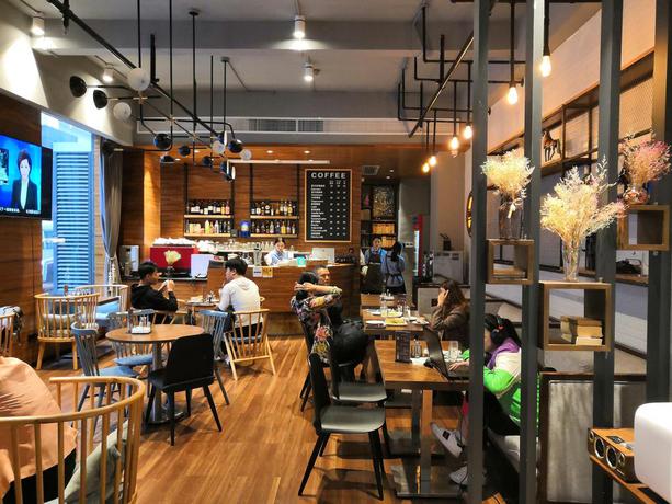 Imagen del bar/restaurante del Hotel Paco Hotel Gangding Metro Guangzhou. Foto 2