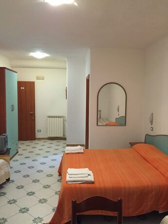 Imagen de la habitación del Hotel Paco Residence. Foto 13