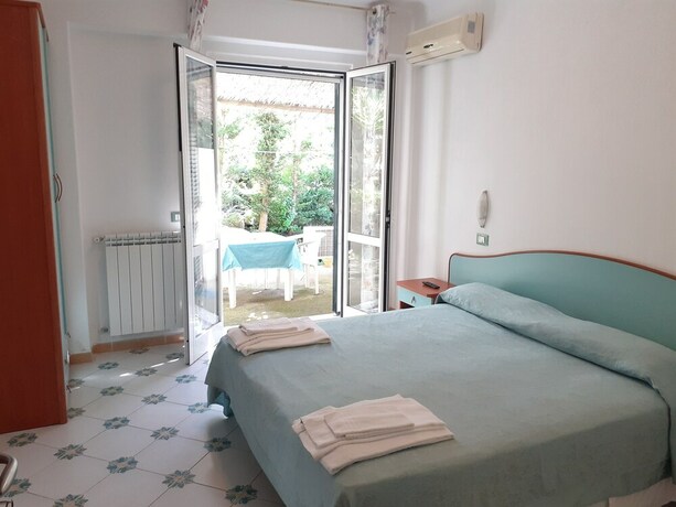 Imagen de la habitación del Hotel Paco Residence. Foto 18