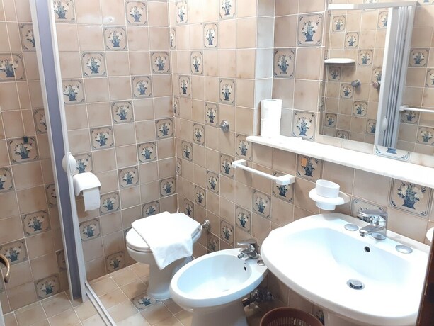 Imagen de la habitación del Hotel Paco Residence. Foto 20