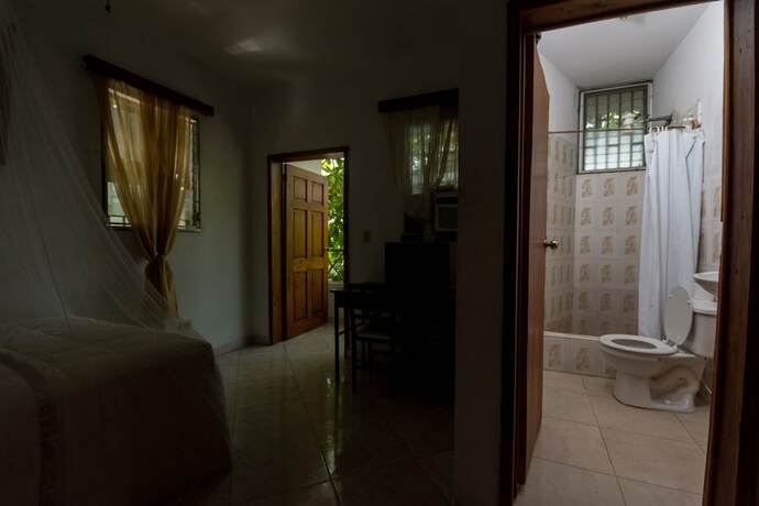 Imagen de la habitación del Hotel Pacot Breeze. Foto 18