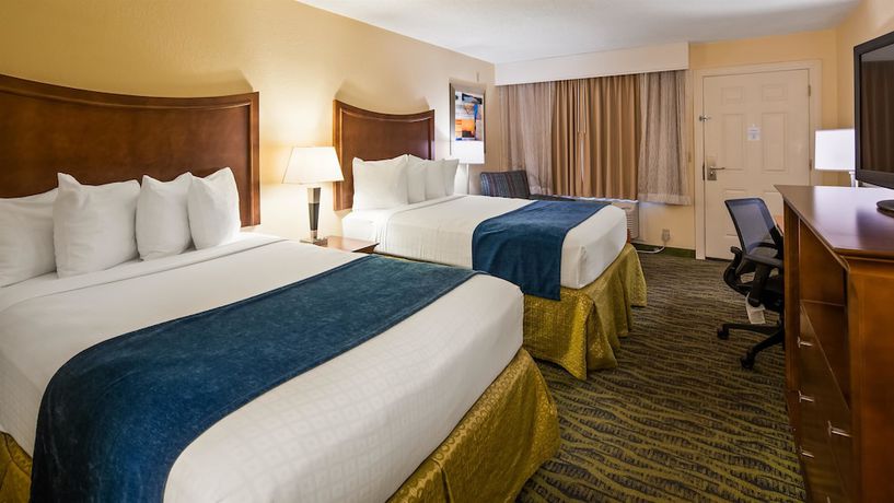Imagen de la habitación del Hotel PaddleTail Waterfront Lodge, Trademark Collection by Wyndham. Foto 4