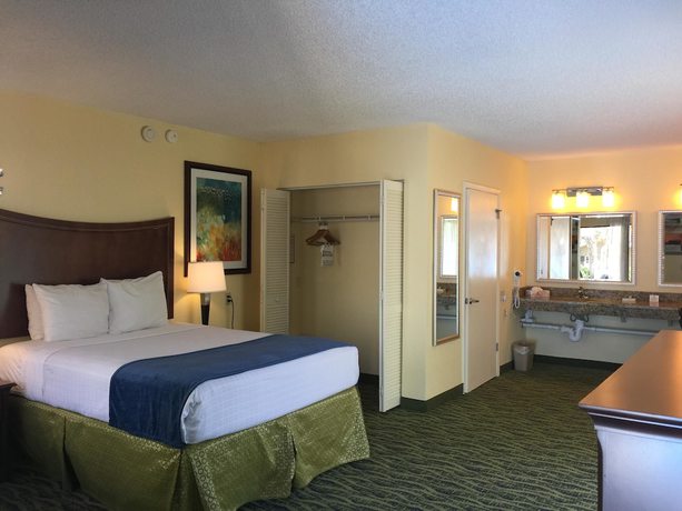 Imagen de la habitación del Hotel PaddleTail Waterfront Lodge, Trademark Collection by Wyndham. Foto 10