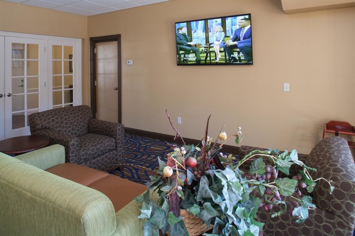 Imagen de los interiores del Hotel PaddleTail Waterfront Lodge, Trademark Collection by Wyndham. Foto 15