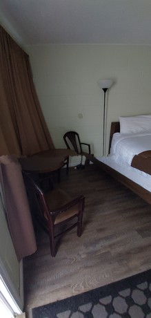 Imagen de la habitación del Hotel Paddock Inn. Foto 5