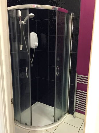 Imagen de la habitación del Hotel Paddy's Palace Belfast. Foto 19