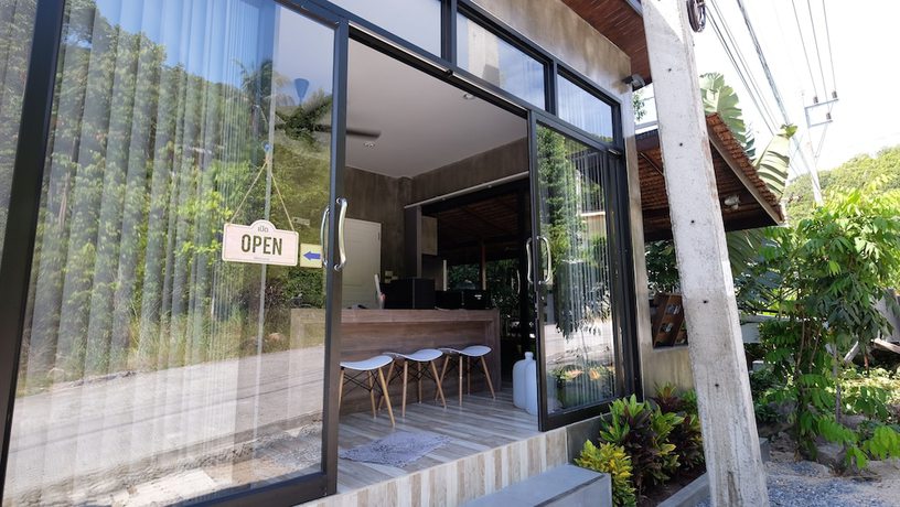Imagen de los interiores del Hotel Padel Phangan Suite. Foto 20