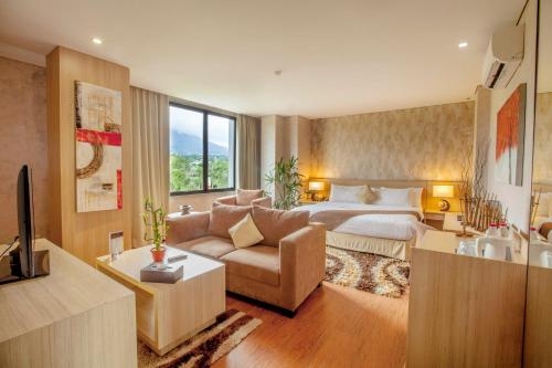 Imagen general del Hotel Padjadjaran Suites Resort and Convention. Foto 1