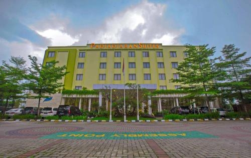 Imagen general del Hotel Padjadjaran Suites Resort and Convention. Foto 2