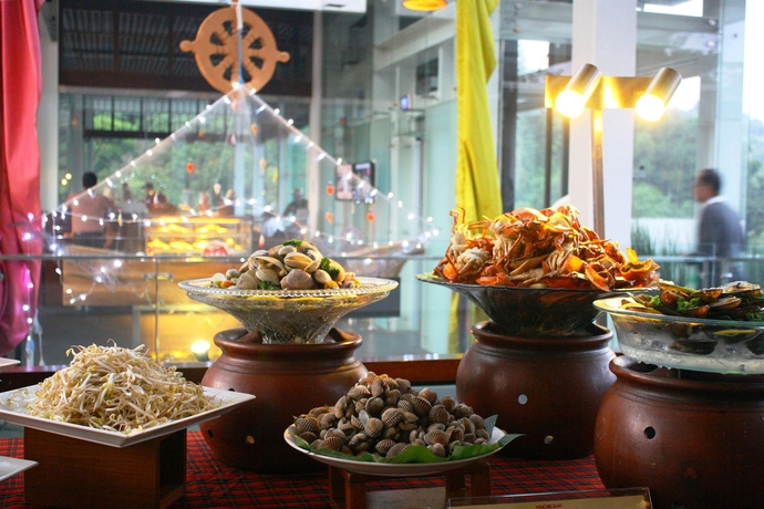 Imagen del bar/restaurante del Hotel Padma Bandung. Foto 3