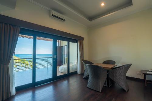 Imagen de la habitación del Hotel Padmasari Resort Lovina. Foto 8