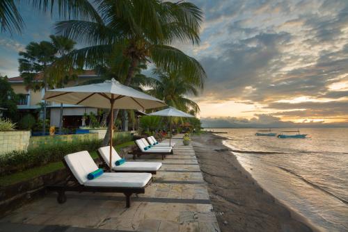 Imagen general del Hotel Padmasari Resort Lovina. Foto 4