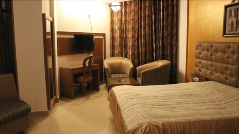 Imagen de la habitación del Hotel Padmini Palace, Bhaniyawala. Foto 12