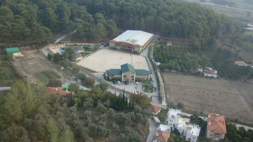 Imagen de los exteriores del Hotel Padok Premium and Stables. Foto 12