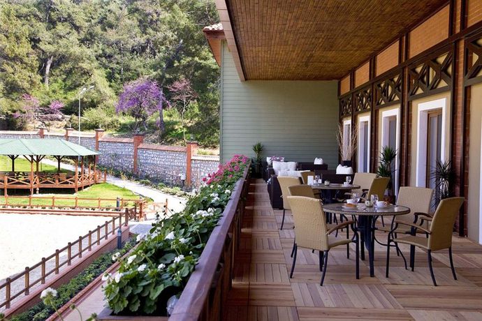 Imagen de los exteriores del Hotel Padok Premium and Stables. Foto 13