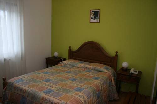 Imagen de la habitación del Hotel Padre Cruz. Foto 13