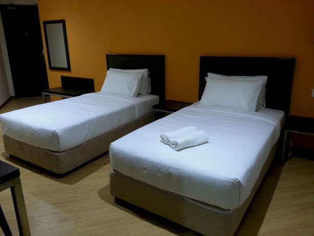 Imagen de la habitación del Hotel Padungan. Foto 3