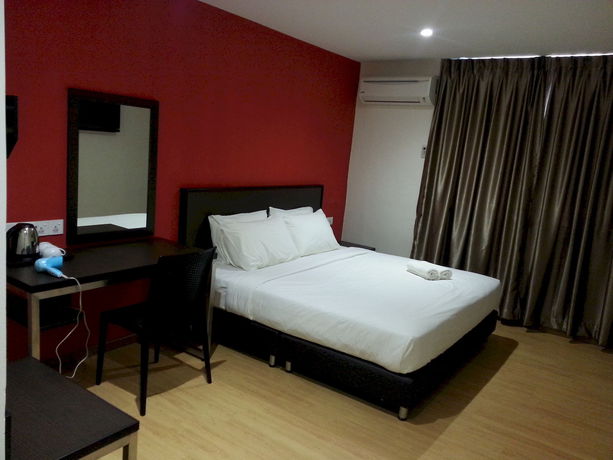 Imagen de la habitación del Hotel Padungan. Foto 4