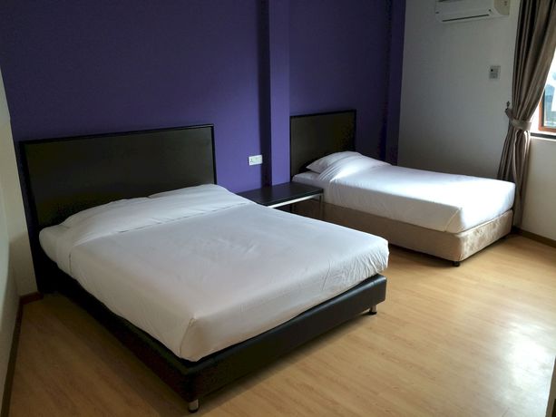 Imagen de la habitación del Hotel Padungan. Foto 7