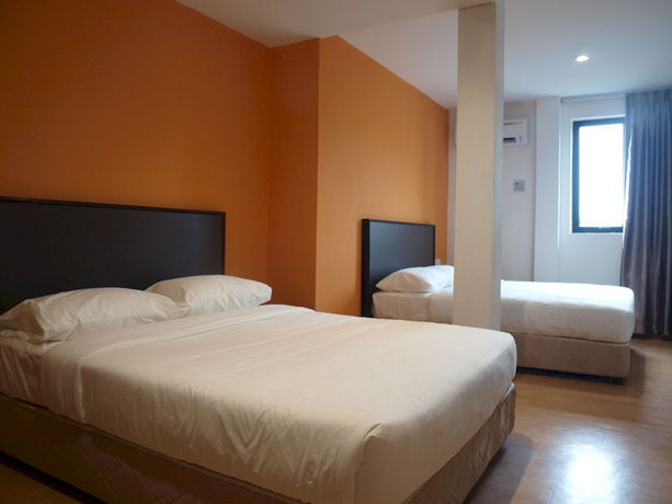 Imagen de la habitación del Hotel Padungan. Foto 16