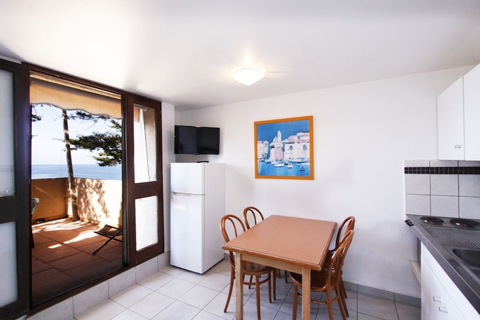 Imagen de la habitación del Hotel Paese di Lava. Foto 9