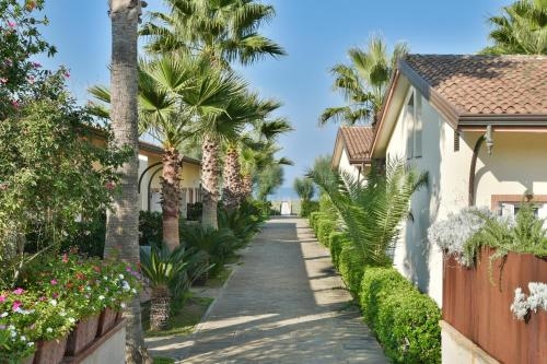 Imagen general del Hotel Paestum Inn Beach Resort. Foto 4