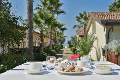 Imagen general del Hotel Paestum Inn Beach Resort. Foto 8