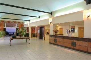 Imagen de los interiores del Hotel Pafian Park Holiday Village. Foto 6