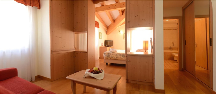 Imagen de la habitación del Hotel Paganella Gourmet and Relax. Foto 14
