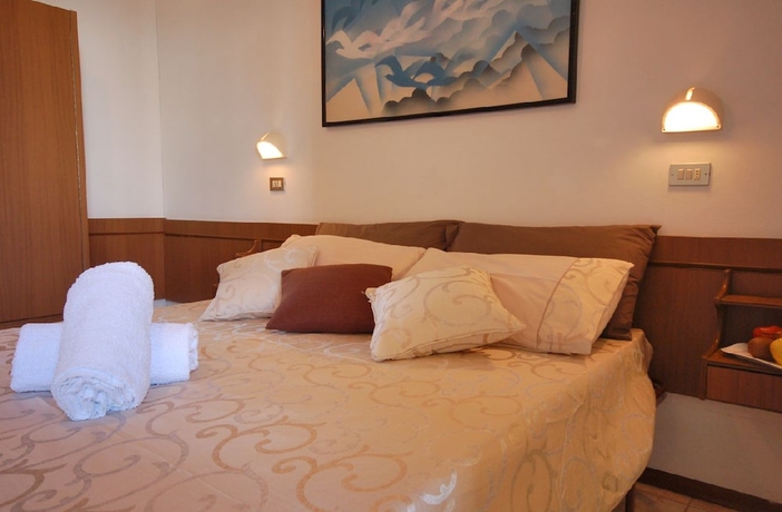 Imagen de la habitación del Hotel Paglierani. Foto 7