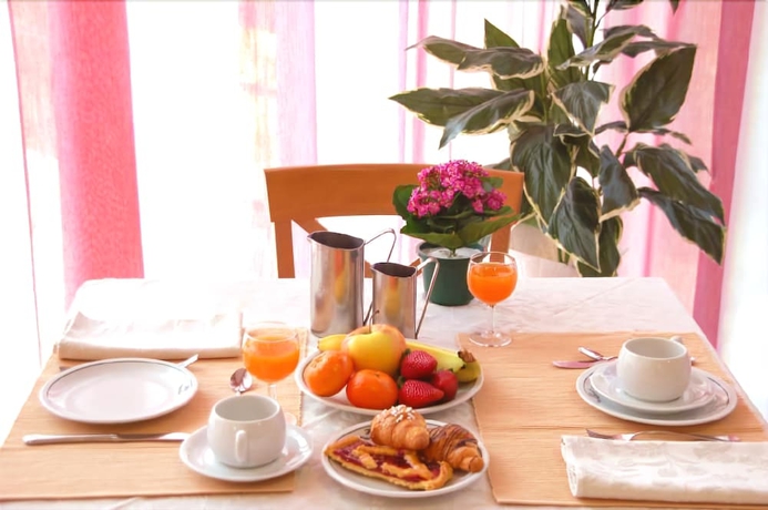 Imagen del bar/restaurante del Hotel Paglierani. Foto 2