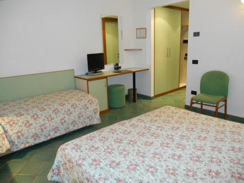 Imagen de la habitación del Hotel Pagnani. Foto 18