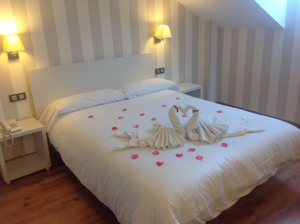 Imagen de la habitación del Hotel Pago Del Olivo. Foto 8