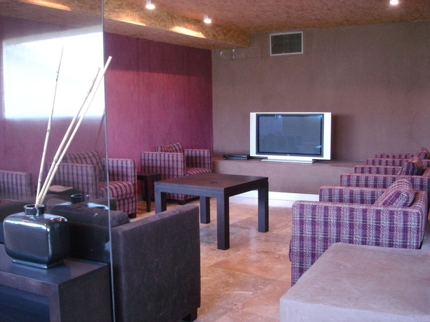Imagen de los interiores del Hotel Pago Del Vicario. Foto 12