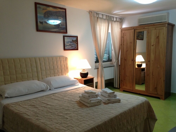 Imagen de la habitación del Hotel Pagoda, Ischia. Foto 3