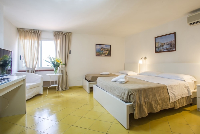 Imagen de la habitación del Hotel Pagoda Lifestyle. Foto 5