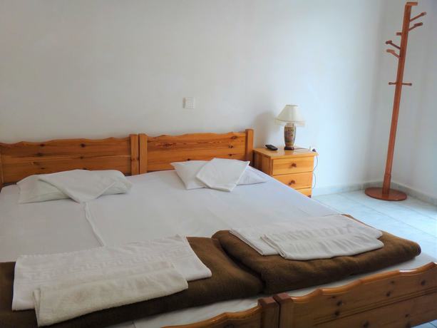 Imagen de la habitación del Hotel Pagona. Foto 8