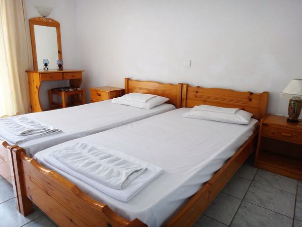 Imagen de la habitación del Hotel Pagona. Foto 15